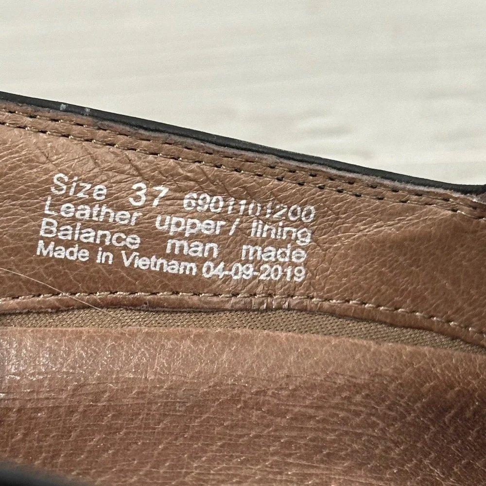 Dansko Liliana Wedge Shoes Womens 37 US 6.5-7 Black Leather Slip On Low Heel